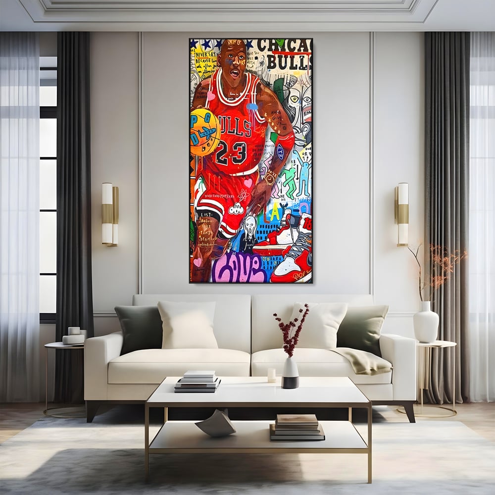 Tablou canvas cu tablou canvas cu michael jordan in stil graffiti, in rama de aluminiu negru, pe perete intr-un living